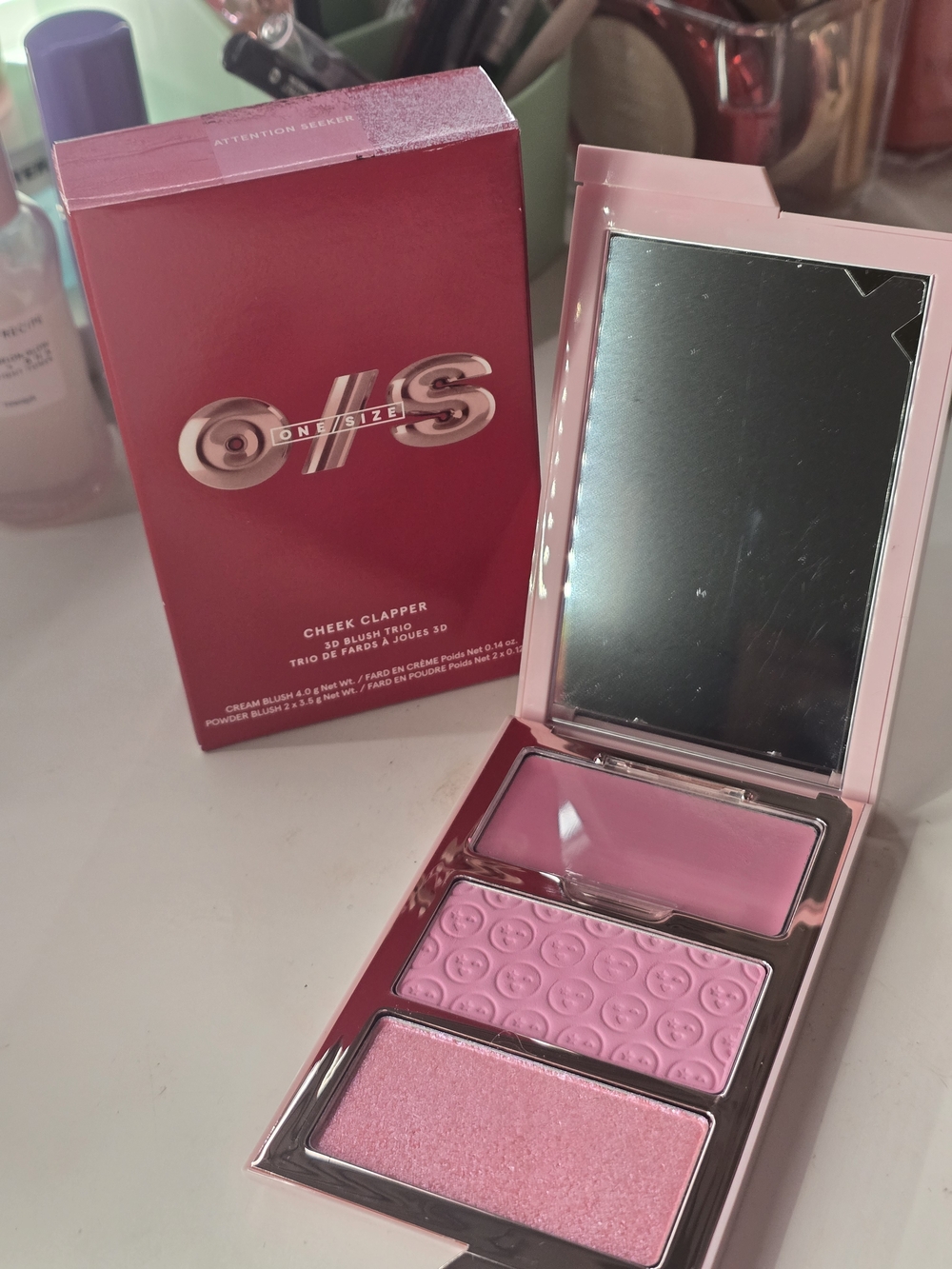 ONE/SIZE Cheek Clapper Trio Blush Palette — ATTENTION SEEKER